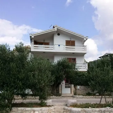 Joso Apartman *